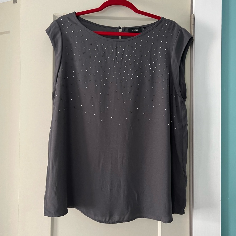 Apt. 9 Studded Cap Sleeve top. Beautiful and Sparkly